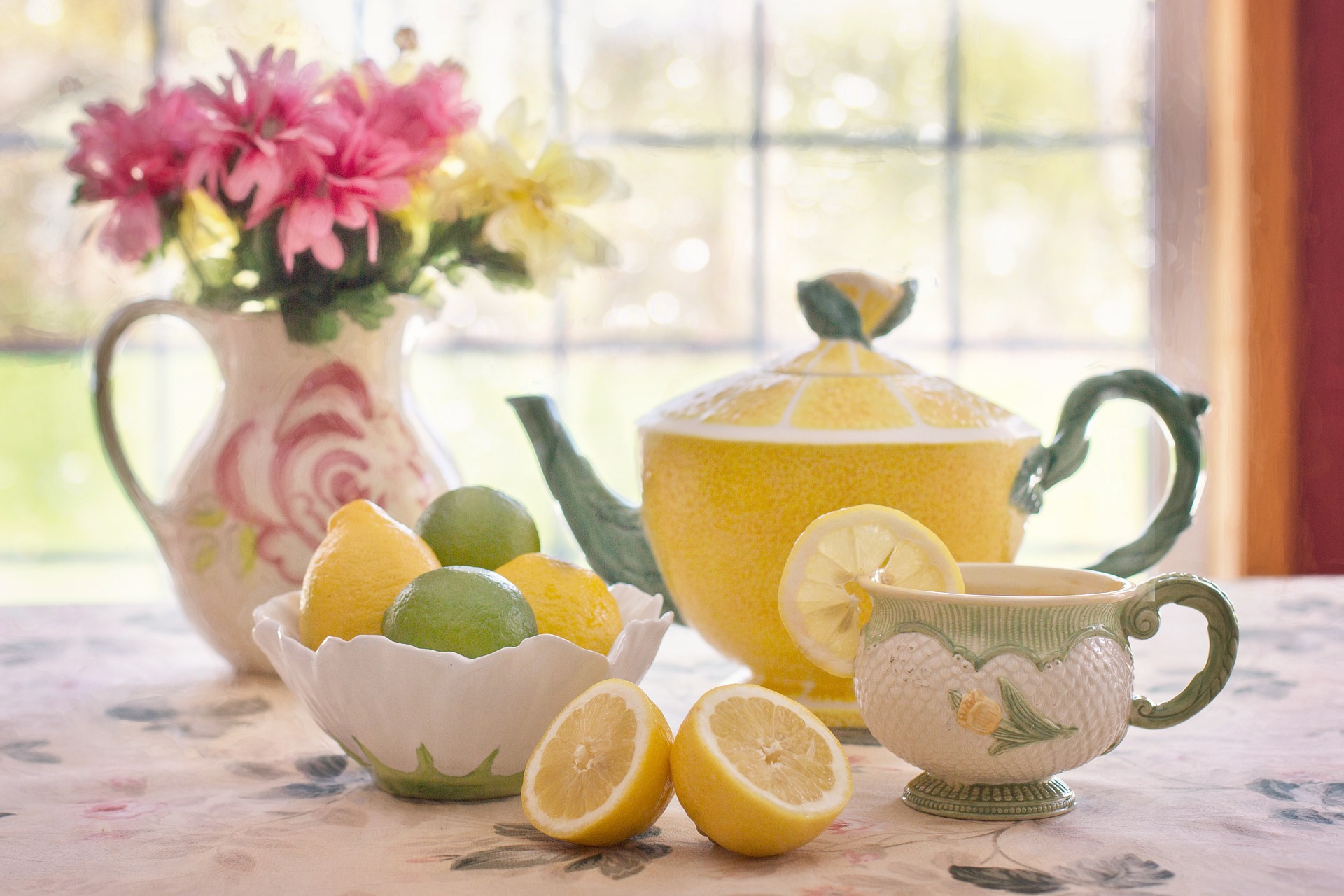 Belly Bloating - 8 Super Easy Tips To Get Rid Of Bloating